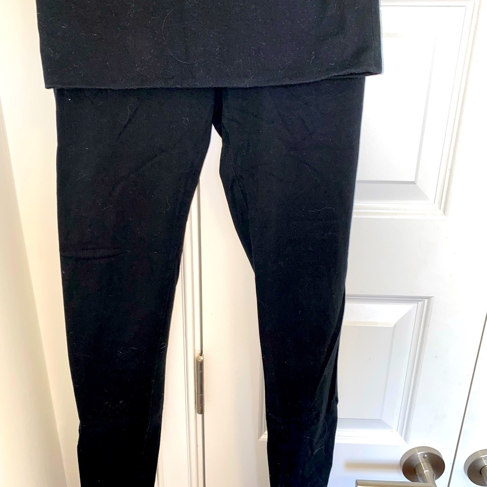 Victoria’s Secret women’s leggings